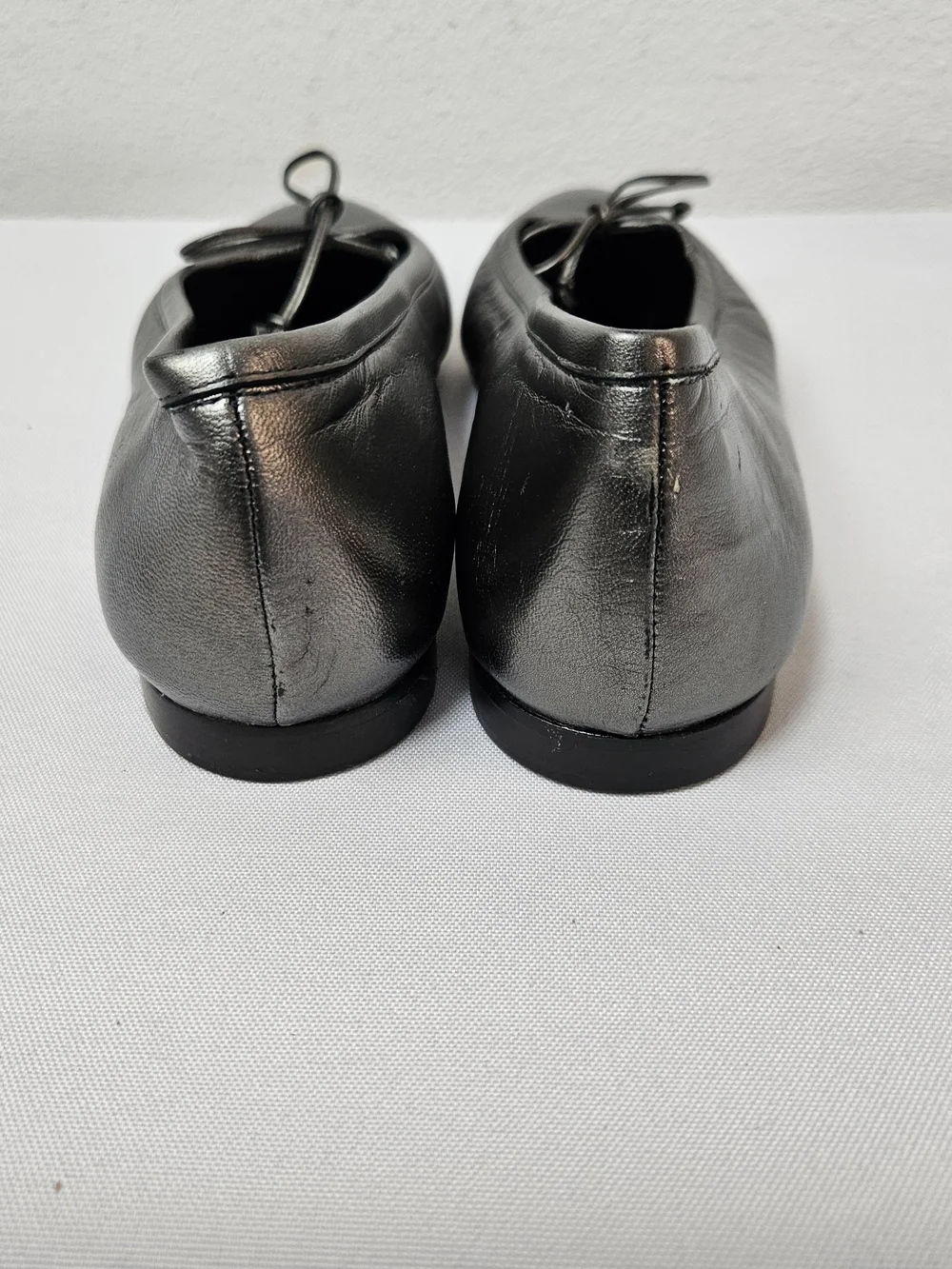 Manolo Blahnik Leather Ballet Flats MISMATCHED SIZE